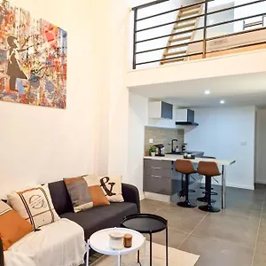  Appartement L'atelier C Magnifique Loft Avec Terrasse Privee France